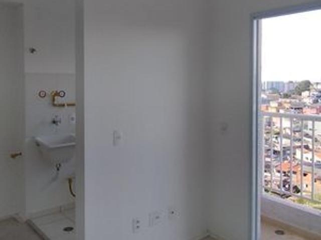 Apartamento para alugar com 37m², 2 quartos e sem vaga