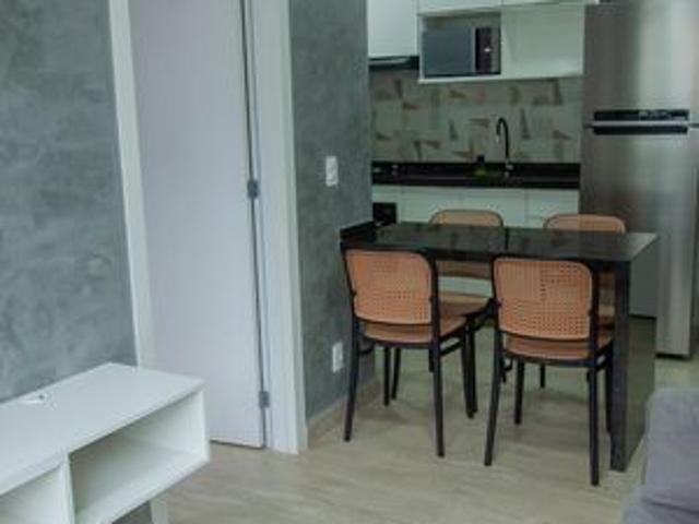 Apartamento para alugar com 37m², 2 quartos e sem vaga