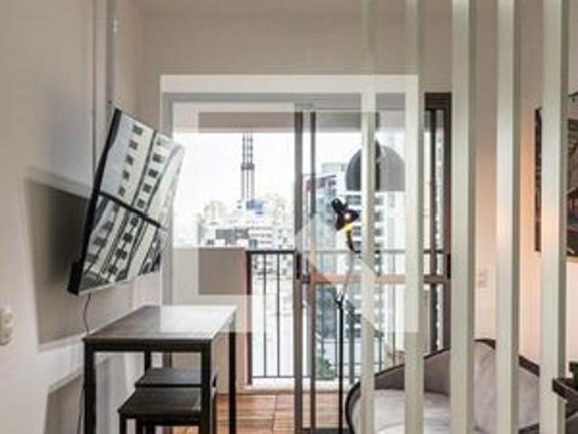 Apartamento para alugar com 38m², 1 quarto e sem vaga