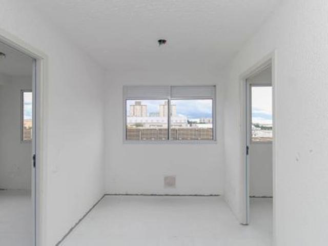 Apartamento para alugar com 38m², 2 quartos e sem vaga