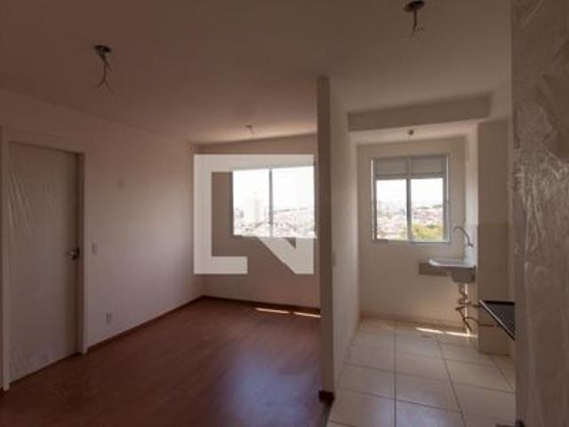 Apartamento para alugar com 38m², 2 quartos e sem vaga