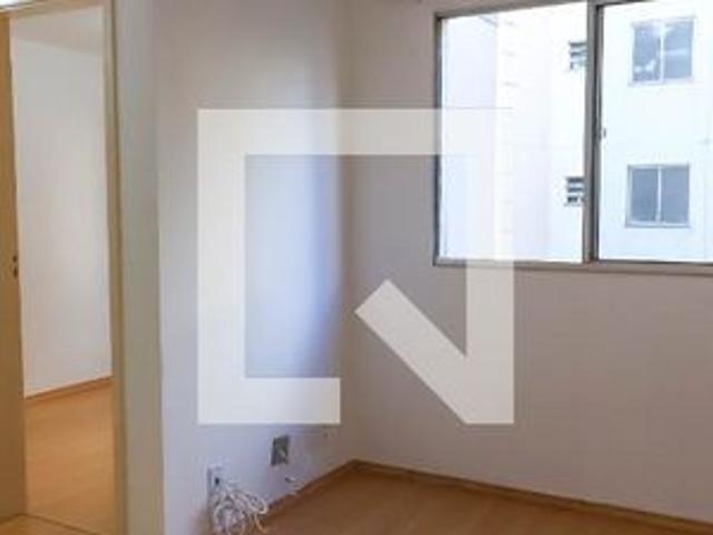 Apartamento para alugar com 45m², 2 quartos e 1 vaga
