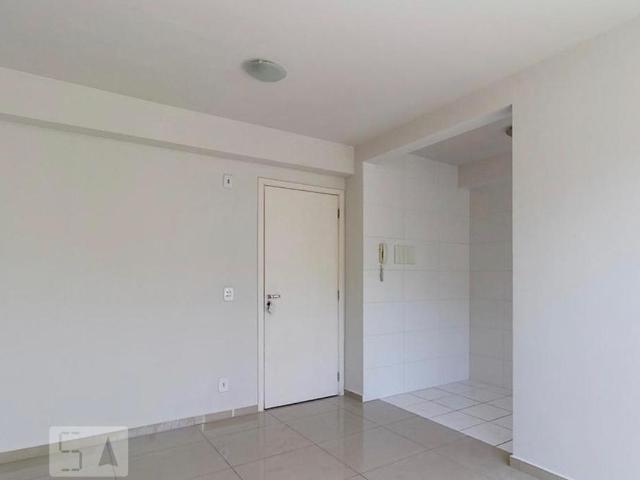 Apartamento para alugar com 45m², 2 quartos e 1 vaga