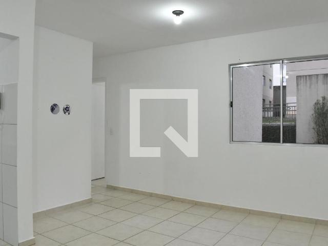 Apartamento para alugar com 47m², 2 quartos e 1 vaga