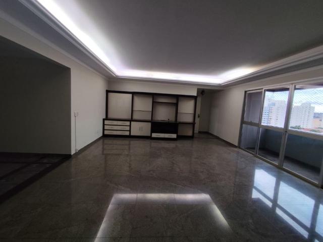 Apartamento para alugar com 4 quartos no Centro, Catanduva Imobiliária Casa Verde Catanduva
