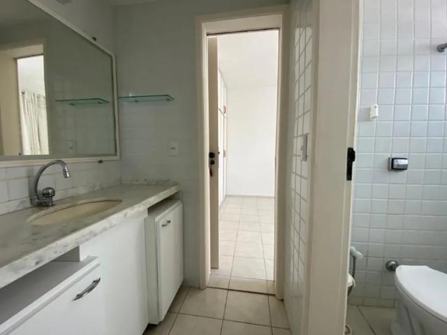 Apartamento para alugar com 4quartos, 3 garagens na avenida Boa Viagem