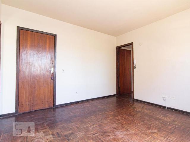 Apartamento para alugar com 50m², 2 quartos e sem vaga