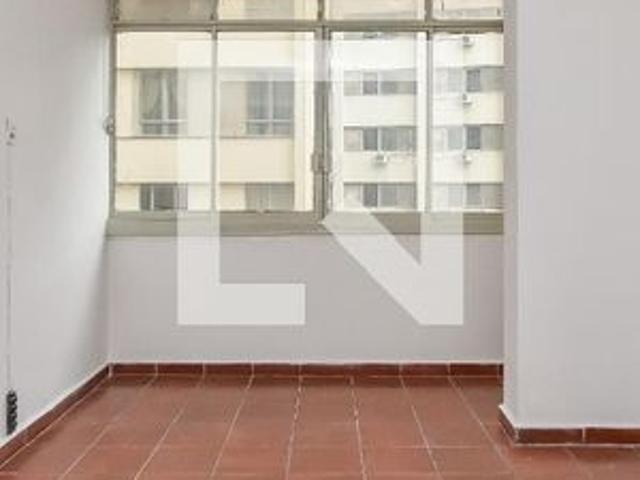 Apartamento para alugar com 51m², 1 quarto e sem vaga