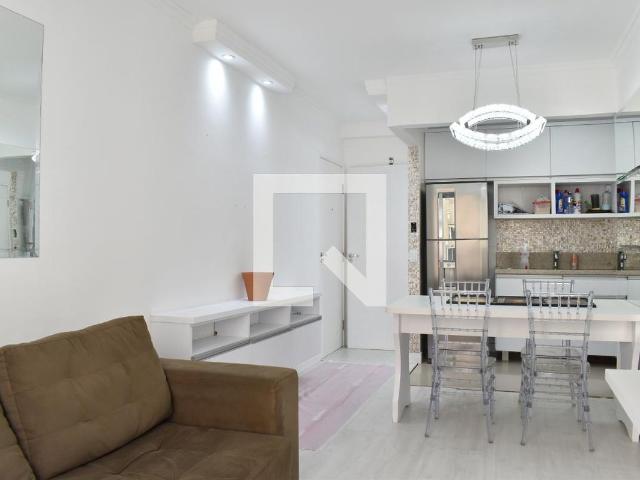 Apartamento para alugar com 54m², 2 quartos e 1 vaga