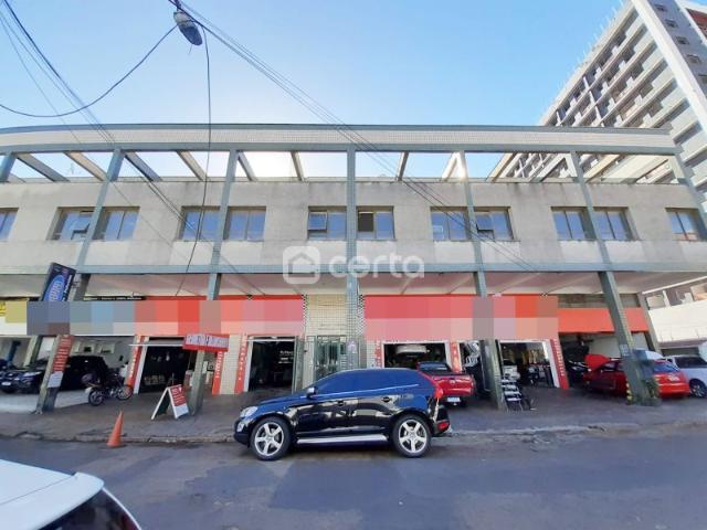 Apartamento para alugar com 57m², 1 quarto, 1 vaga, Azenha, Porto Alegre