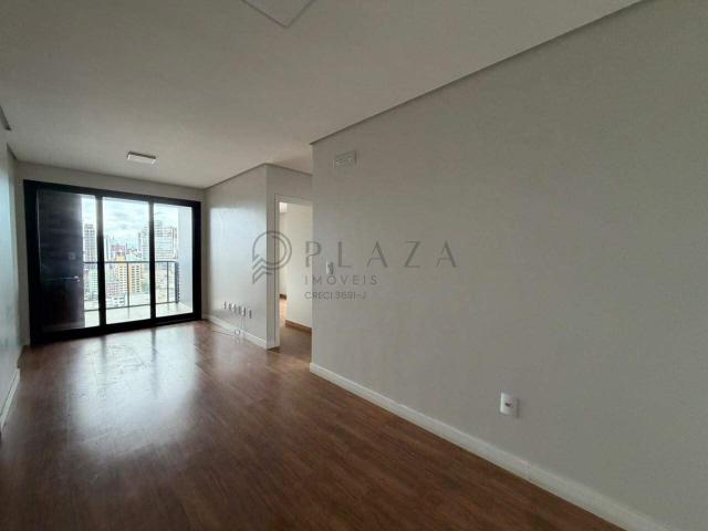 Apartamento para alugar com 58m², 2 quartos e 1 vaga