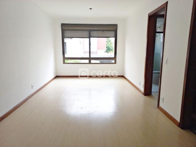Apartamento para alugar com 60m², 1 quarto, 1 vaga, Santana, Porto Alegre