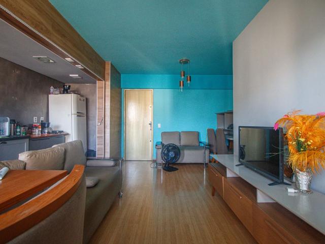 Apartamento para alugar com 64m², 2 quartos e 1 vaga