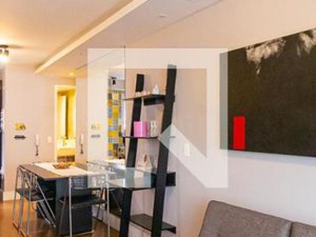 Apartamento para alugar com 67m², 2 quartos e 1 vaga