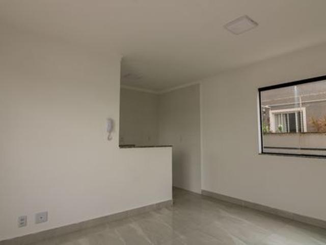 Apartamento para alugar com 70m², 2 quartos e sem vaga