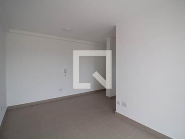 Apartamento para alugar com 70m², 2 quartos e 1 vaga