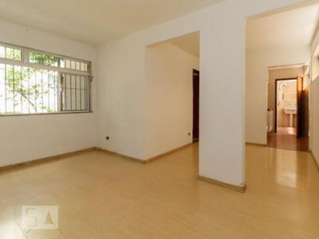 Apartamento para alugar com 71m², 3 quartos e sem vaga