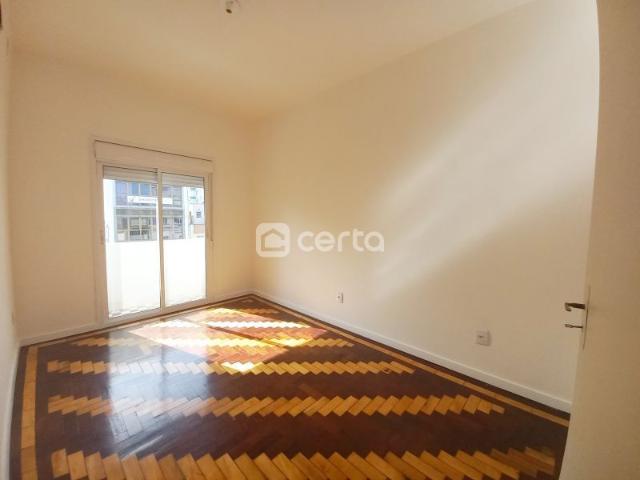 Apartamento para alugar com 75m², 2 quartos, Bom Fim, Porto Alegre