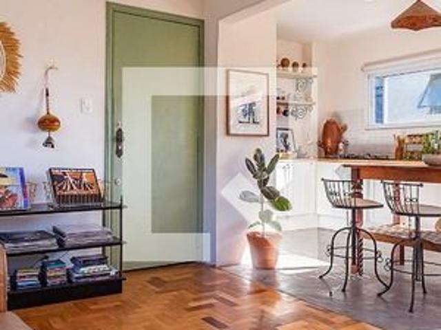 Apartamento para alugar com 75m², 2 quartos e 1 vaga
