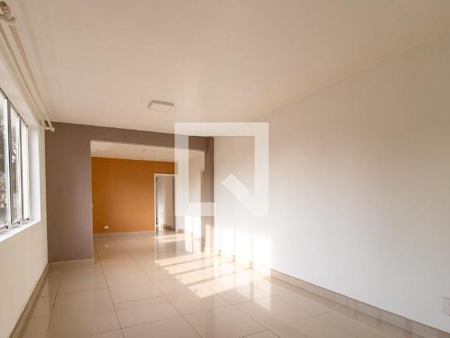 Apartamento para alugar com 79m², 3 quartos e 1 vaga