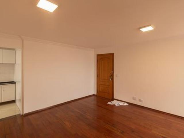 Apartamento para alugar com 82m², 2 quartos e 1 vaga