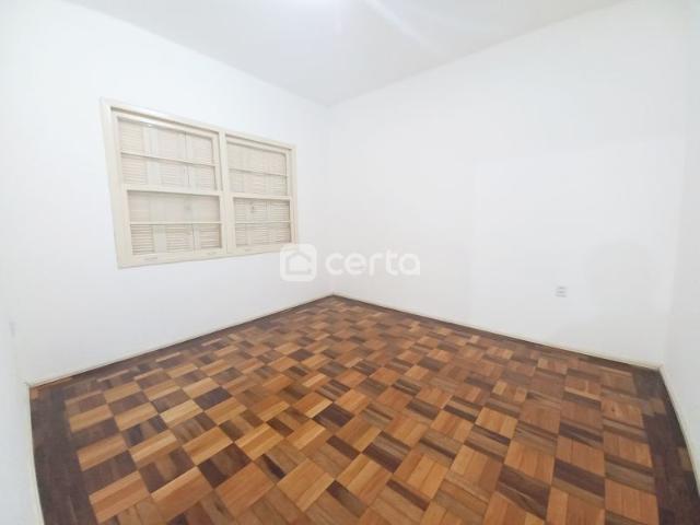 Apartamento para alugar com 97m², 2 quartos, 1 vaga, Rio Branco, Porto Alegre