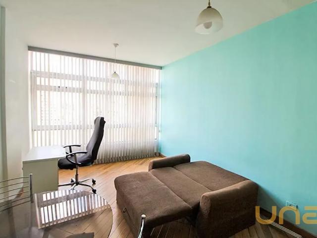 Apartamento para Alugar de 39,4 m² com 1 quarto e 1 banheiro no Centro, Curitiba/PR