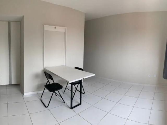 Apartamento para Alugar Edifício Jacarandá Jardim das Indústrias 50 m²