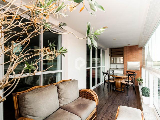 Apartamento para Alugar em Curitiba no bairro Ecoville