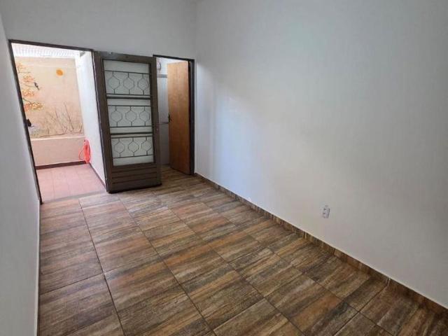 Apartamento Para Alugar Em Nova Ribeirânia de 36.00 m² Com 2 Quartos E 1 Garagem