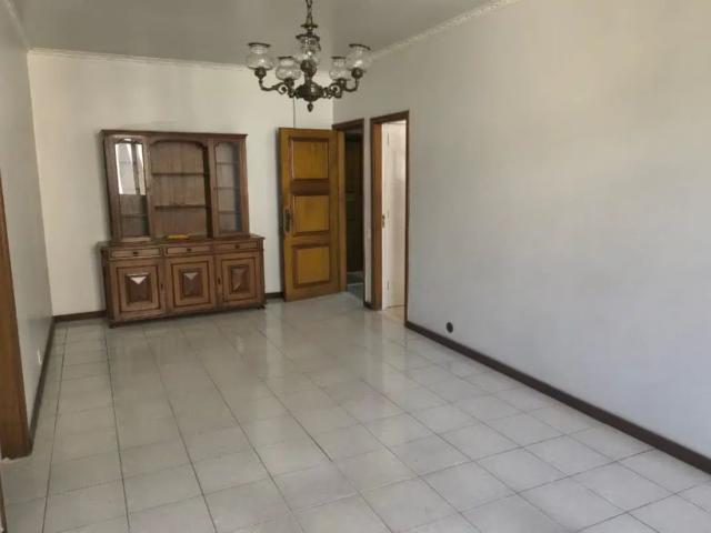 Apartamento para alugar Laranjeiras 3 quartos 2 vagas 100m²!