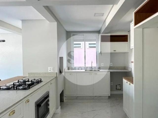 Apartamento para alugar na Alfredo Krause, 001, Centro, Jaraguá do Sul por R$ 6.000