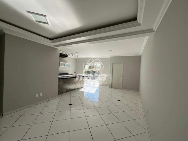 Apartamento para Alugar no bairro Centro em Indaial