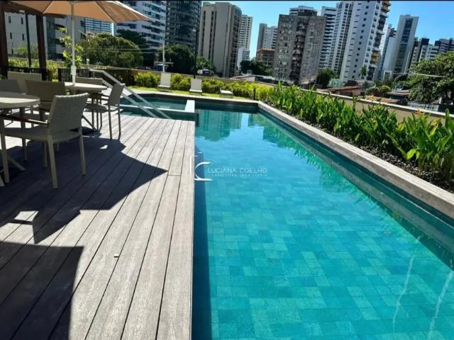 Apartamento para Alugar no Bairro Parnamirim com 4 Suítes / 166 m²