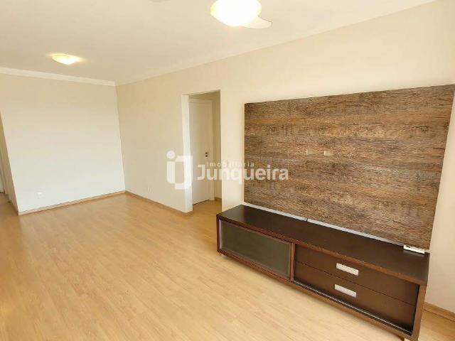 Apartamento para alugar no Edifício Munique, 3 quartos, sendo 1 suíte, 2 vagas, no bairro Alemães em Piracicaba SP
