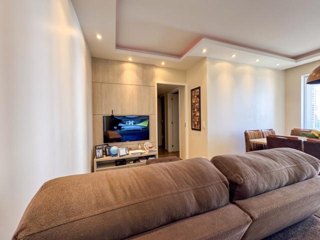 Apartamento para alugar no Edifício Neo Palhano região sul de Londrina/PR 3 quartos e sacada