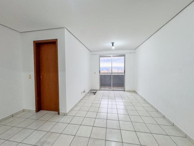 Apartamento para alugar no Edifício São Paulo Towers, Londrina