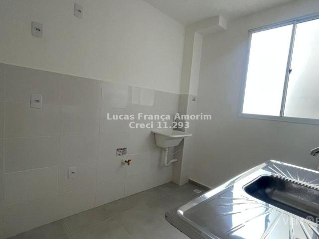 Apartamento para Alugar por R$ 1.350/mês