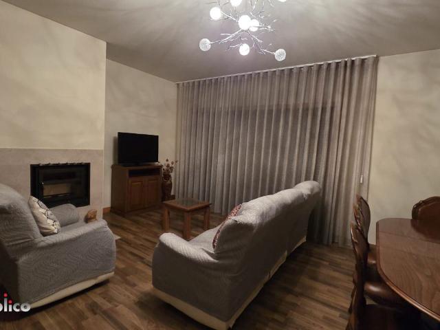 Apartamento, para arrendamento, Vila Verde Vila Verde e Barbudo