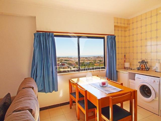 Apartamento para arrendamento anual albufeira