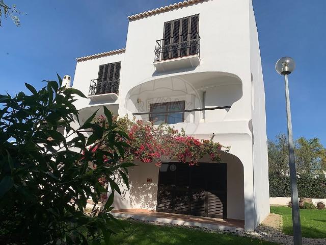 Apartamento para arrendar em Albufeira e Olhos de Água, Albufeira RE/MAX Portugal