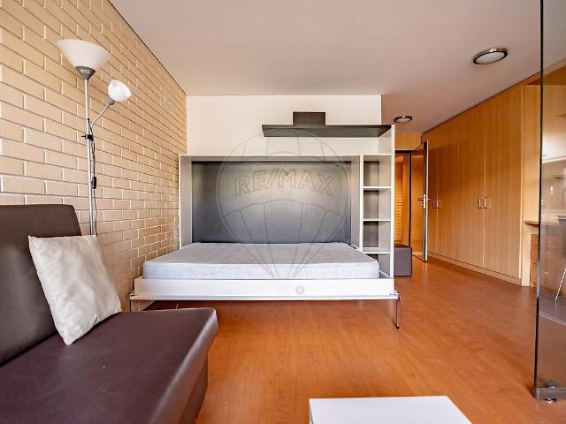 Apartamento para arrendar em Santo António dos Olivais, Coimbra RE/MAX Portugal