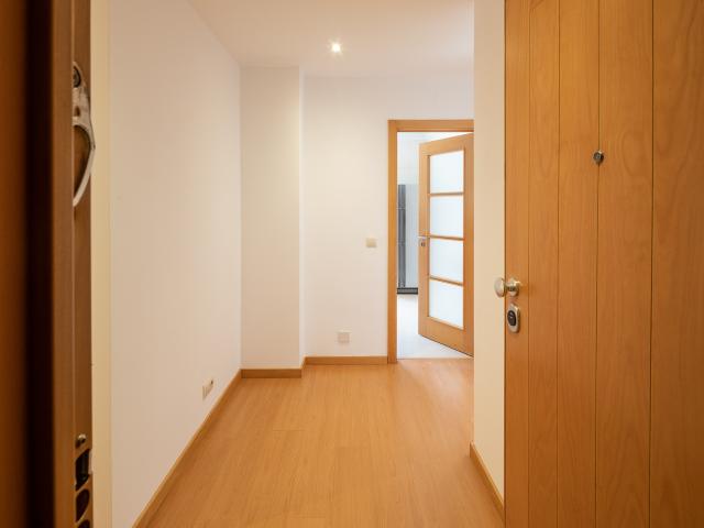 Apartamento para arrendar junto ao mercado de Agualva