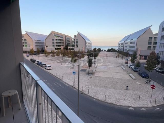 Apartamento para Arrendar | 2.100€/mês Vista deslumbrante sobre o Rio