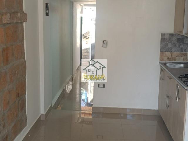 Apartamento para Arriendo, Código 4064