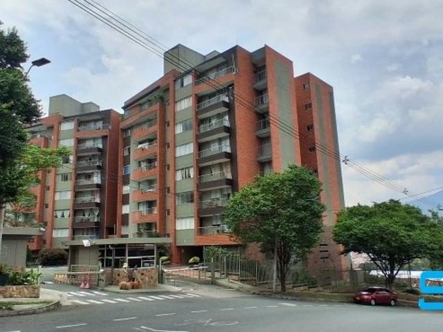 Apartamento para Arriendo, Código 4703