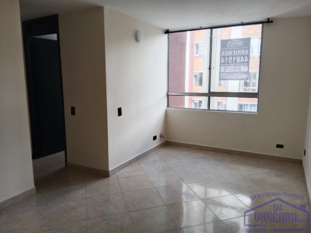 Apartamento para Arriendo, Código 8809