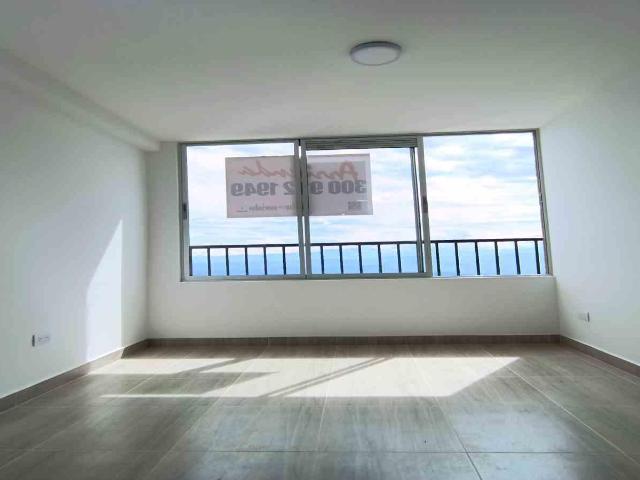 Apartamento para Arriendo en Alcazares, Manizales