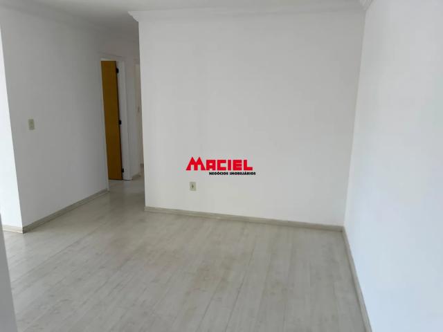 Apartamento para Comprar ou Alugar com 3 quartos ao lado da Havan