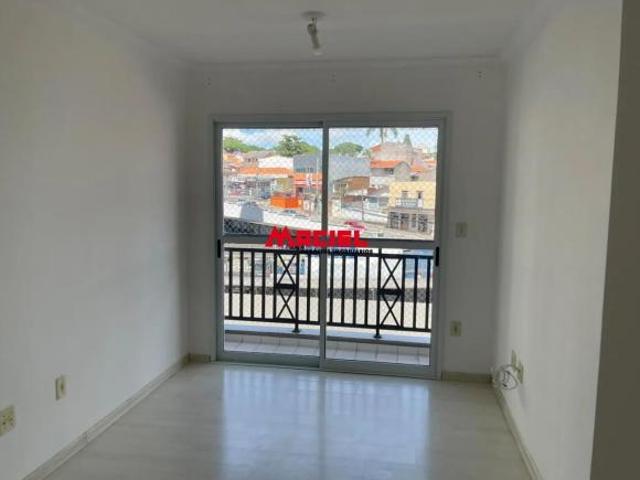Apartamento para Comprar ou Alugar com 3 quartos ao lado da Havan